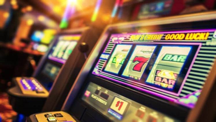 How to Bet on Casino Slot Machines Regularly