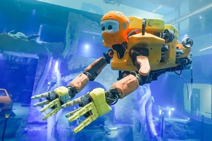 oceanonek robot deep dive dubai